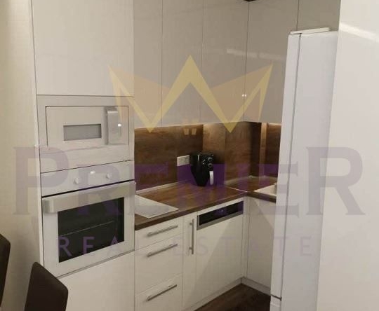 Дава се под наем Двустаен апартамент в Варна, Кайсиева градина - 60 кв.м за 510 € - Снимка #1