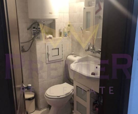 Тристаен апартамент в Бургас, Възраждане - 94 кв.м за 2394 €/кв.м - Снимка #1