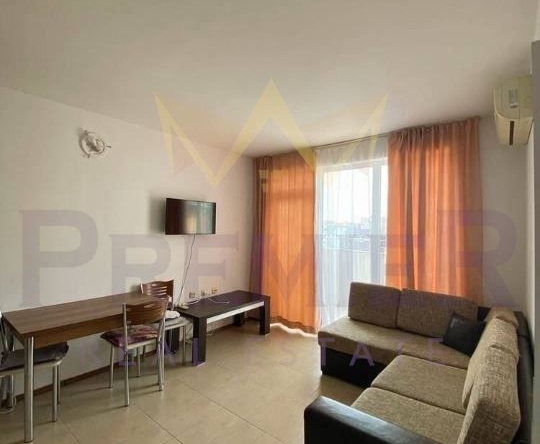 Двустаен апартамент в к.к. Слънчев бряг - 50 кв.м за 1284 €/кв.м - Снимка #1