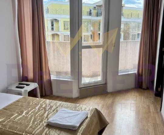 Двустаен апартамент в к.к. Слънчев бряг - 48 кв.м за 1303 €/кв.м - Снимка #1