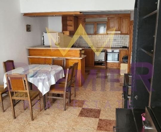 Дава се под наем Тристаен апартамент в Варна, Чайка - 106 кв.м за 600 € - Снимка #1