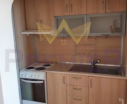 Дава се под наем Двустаен апартамент в Варна, Цветен квартал - 60 кв.м за 433.5 € - Снимка #1