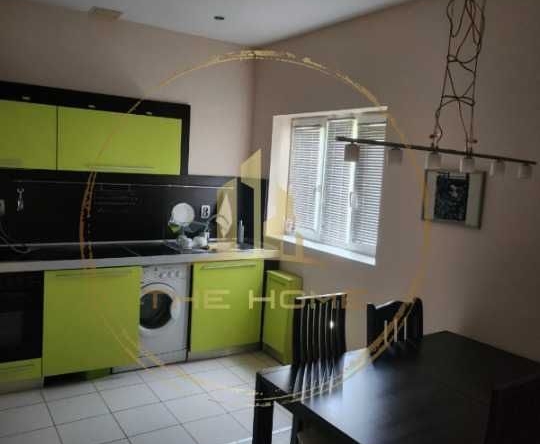 Дава се под наем Двустаен апартамент в Варна, Център - 70 кв.м за 511 € - Снимка #1