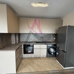 Дава се под наем Тристаен апартамент в Варна, Изгрев - 105 кв.м за 598.23 € - Снимка #1