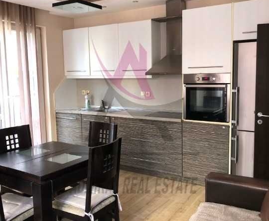 Дава се под наем Двустаен апартамент в Варна, Левски - 55 кв.м за 448.8 € - Снимка #1