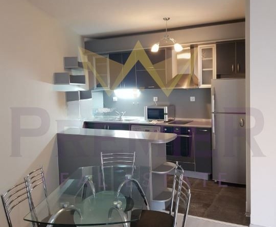 Дава се под наем Двустаен апартамент в Варна, Левски - 65 кв.м за 459 € - Снимка #1