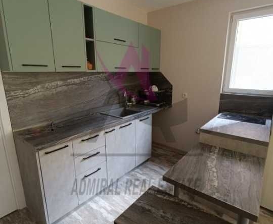 Дава се под наем Двустаен апартамент в Варна, Зимно кино Тракия - 65 кв.м за 448.8 € - Снимка #1
