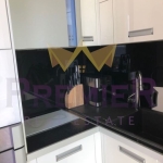 Тристаен апартамент в Варна, Погреби - 100 кв.м за 1581 €/кв.м - Снимка #1