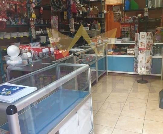 Магазин в Варна, Зимно кино Тракия - 28 кв.м за 1800 €/кв.м - Снимка #1