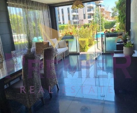 Дава се под наем Тристаен апартамент в Варна, м-т Евксиноград - 120 кв.м за 612 € - Снимка #1