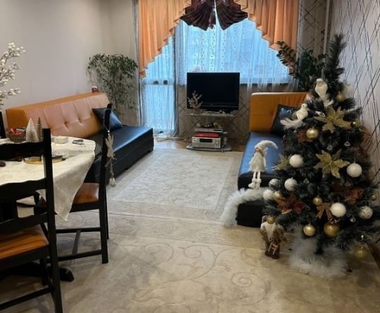 Тристаен апартамент в София, Фондови жилища - 84 кв.м за 1786 €/кв.м - Снимка #1