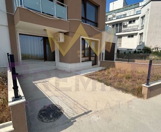 Двустаен апартамент в Варна, Виница - 95 кв.м за 1339 €/кв.м - Снимка #1