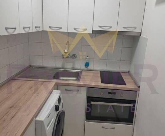 Дава се под наем Двустаен апартамент в Варна, Генералите - 56 кв.м за 459 € - Снимка #1