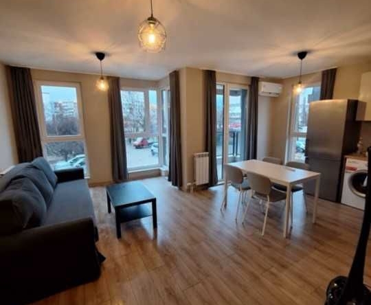 Дава се под наем Двустаен апартамент в София, Връбница 2 - 77 кв.м за 697.17 € - Снимка #1