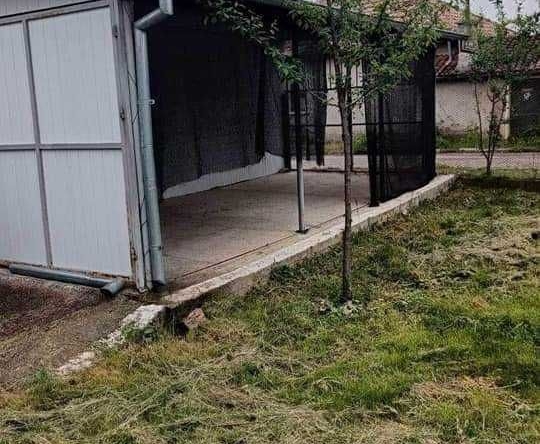 Етаж от къща в с. Долно Сахране, Област Стара Загора - 70 кв.м за 430 €/кв.м - Снимка #1