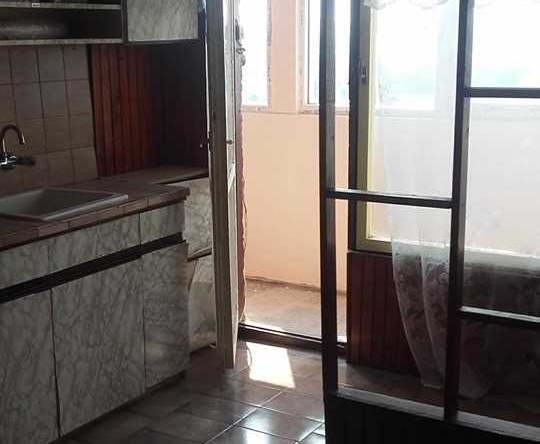 Дава се под наем Едностаен апартамент в Бургас, Меден рудник - зона А - 46 кв.м за 38.25 € - Снимка #1