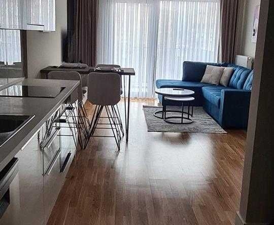 Дава се под наем Двустаен апартамент в Бургас, Славейков - 68 кв.м за 214.2 € - Снимка #1