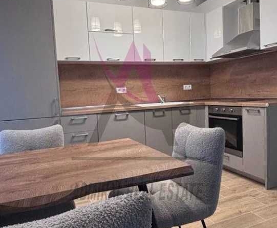 Дава се под наем Двустаен апартамент в Варна, Левски - 50 кв.м за 425 € - Снимка #1