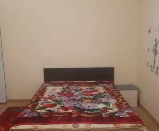 Дава се под наем Тристаен апартамент в Бургас, Братя Миладинови - 110 кв.м за 321.3 € - Снимка #1