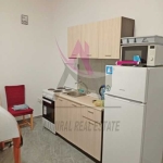 Дава се под наем Тристаен апартамент в Варна, ЖП Гара - 80 кв.м за 511 € - Снимка #1