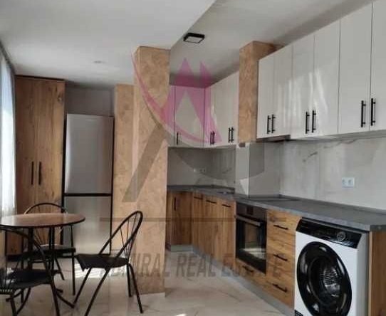 Дава се под наем Двустаен апартамент в Варна, Цветен квартал - 50 кв.м за 450 € - Снимка #1