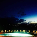 Хотел в Ловеч, Вароша - 1920 кв.м за 938 €/кв.м - Снимка #1