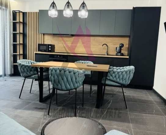 Дава се под наем Мезонет в Варна, Колхозен пазар - 60 кв.м за 675 € - Снимка #1