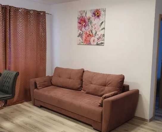 Дава се под наем Тристаен апартамент в Пловдив, Каменица 2 - 74 кв.м за 229.5 € - Снимка #1