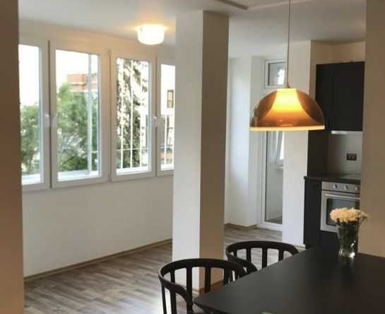 Тристаен апартамент в София, Изгрев - 111 кв.м за 1802 €/кв.м - Снимка #1