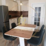 Дава се под наем Двустаен апартамент в Варна, Цветен квартал - 65 кв.м за 600 € - Снимка #1