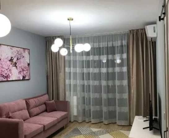 Дава се под наем Двустаен апартамент в Пловдив, Център - 60 кв.м за 255 € - Снимка #1