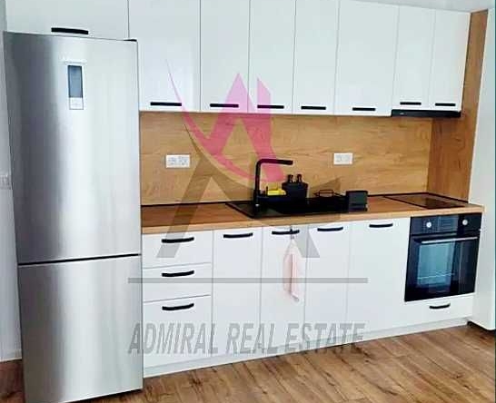 Дава се под наем Тристаен апартамент в Варна, Възраждане 3 - 90 кв.м за 425 € - Снимка #1