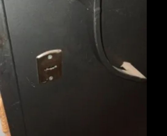 Дава се под наем Гараж / Паркомясто в София, Лозенец - 4 кв.м за 25.5 € - Снимка #1