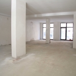 Дава се под наем Магазин в Пловдив, Христо Смирненски - 115 кв.м за 1146.99 € - Снимка #1