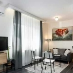 Дава се под наем Двустаен апартамент в Пловдив, Център - 64 кв.м за 219.3 € - Снимка #1