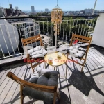 Дава се под наем Двустаен апартамент в Бургас, Център - 65 кв.м за 510 € - Снимка #1