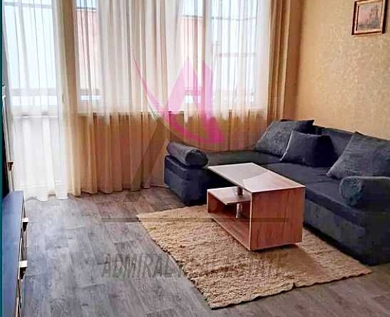 Дава се под наем Тристаен апартамент в Варна, Лятно кино Тракия - 72 кв.м за 400 € - Снимка #1