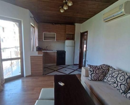 Дава се под наем Тристаен апартамент в София, Люлин 9 - 72 кв.м за 475 € - Снимка #1
