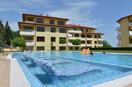 Тристаен апартамент в Варна, Победа - 78 кв.м за 575 €/кв.м - Снимка #1