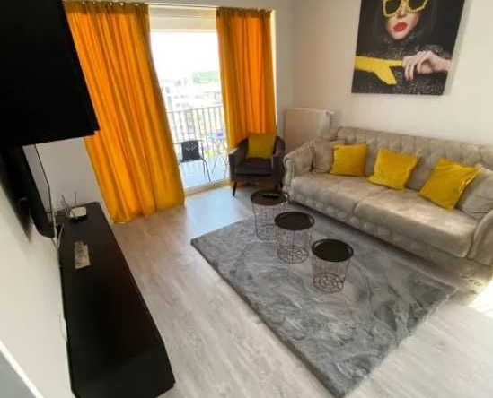 Дава се под наем Двустаен апартамент в Пловдив, Кършияка - 70 кв.м за 372.3 € - Снимка #1