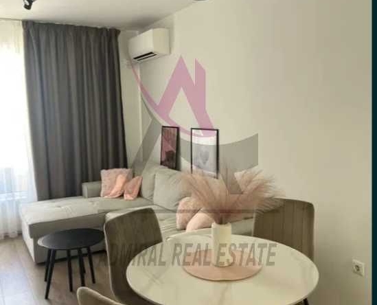 Дава се под наем Двустаен апартамент в Варна, Победа - 65 кв.м за 614 € - Снимка #1