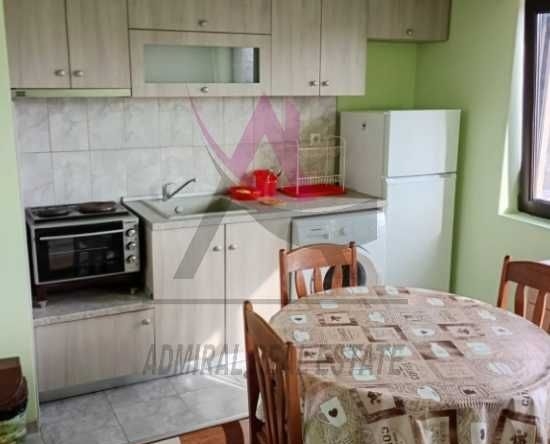 Дава се под наем Двустаен апартамент в Варна, Колхозен пазар - 50 кв.м за 400 € - Снимка #1