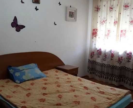 Дава се под наем Двустаен апартамент в Пловдив, Кършияка - 65 кв.м за 214.2 € - Снимка #1