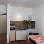 Дава се под наем Едностаен апартамент в София, Хладилника - 21 кв.м за 447.78 € - Снимка #1