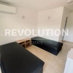 Дава се под наем Двустаен апартамент в Варна, Левски - 20 кв.м за 200 € - Снимка #1