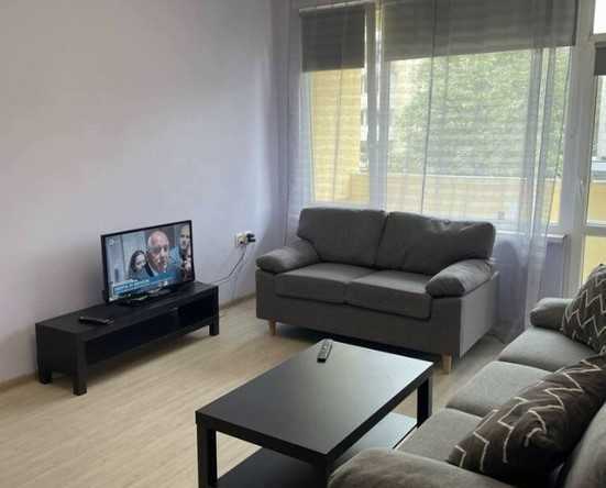 Дава се под наем Двустаен апартамент в София, Изток - 70 кв.м за 620 € - Снимка #1