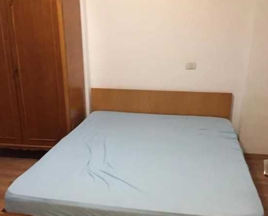 Дава се под наем Едностаен апартамент в Пловдив, Старият град - 40 кв.м за 183.6 € - Снимка #1