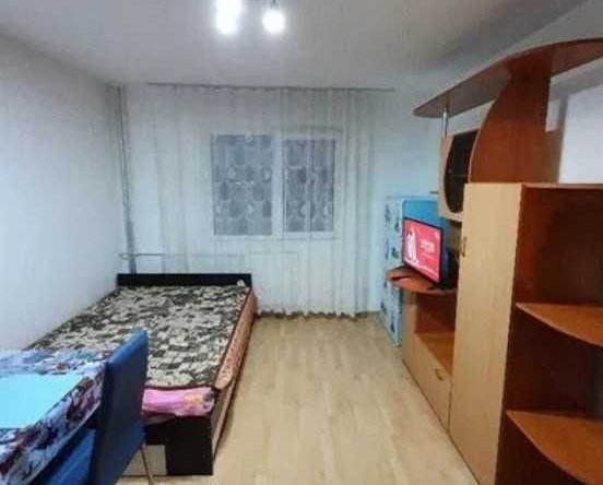 Дава се под наем Едностаен апартамент в Пловдив, Младежки Хълм - 40 кв.м за 158.1 € - Снимка #1