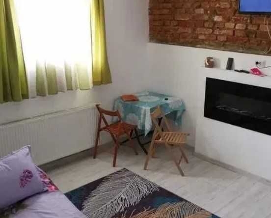 Дава се под наем Едностаен апартамент в Пловдив, Младежки Хълм - 48 кв.м за 153 € - Снимка #1