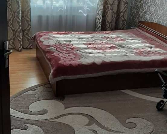 Дава се под наем Едностаен апартамент в София, Гоце Делчев - 42 кв.м за 323.85 € - Снимка #1